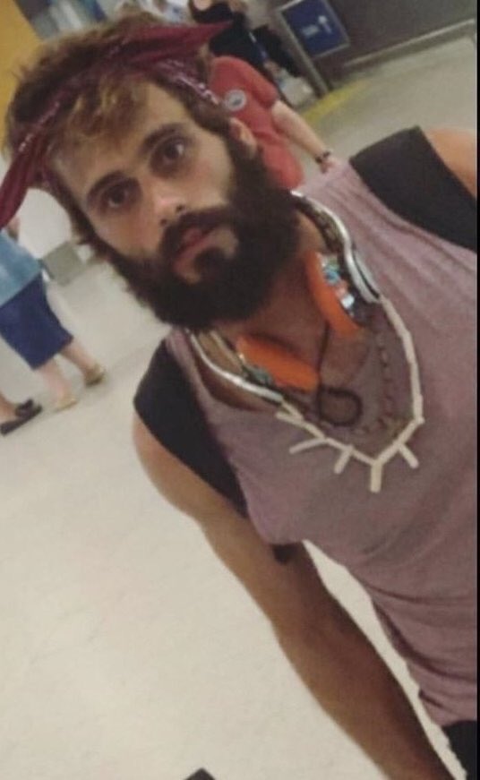 missingold's tweet image. Dimitra’s necklace 😍❤️ #Survivor2019 #SurvivorGR #spyros