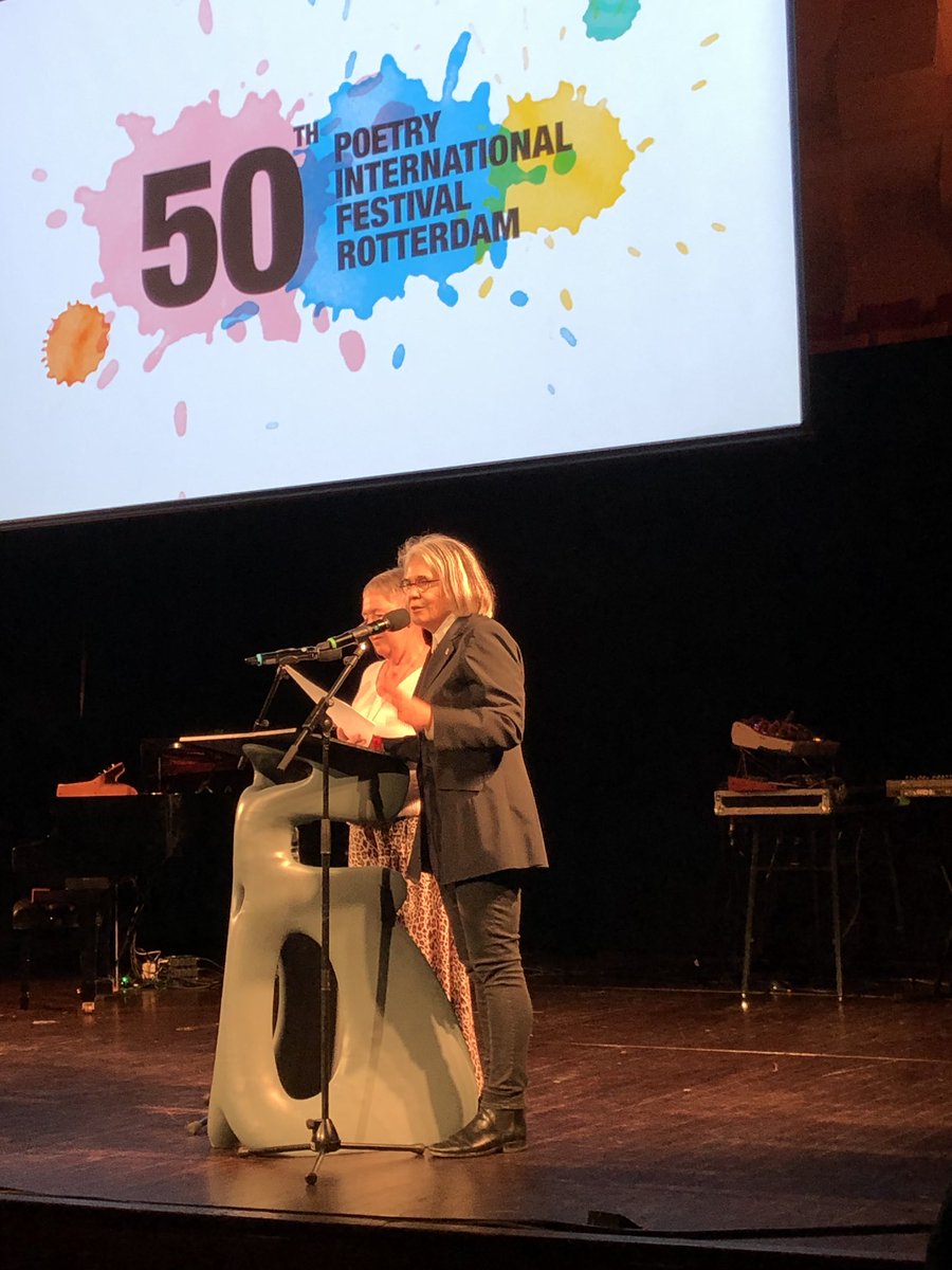 BaijenseStef's tweet photo. Genieten van de meesteres van de emotie Antjie Krog   #poetry @poetry_nl @deDoelen https://t.co/j2DxCPegUX