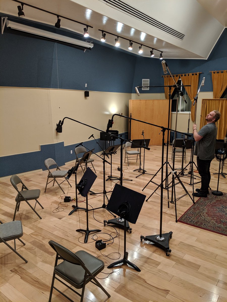 Helping set up a string recording session at <a href="/SoulariumStudio/">SoulariumStudios</a> definitely one of my favorite pastimes! ▪️#recordingstudio #epicmusic #trailermusic #recordingartist #neumann