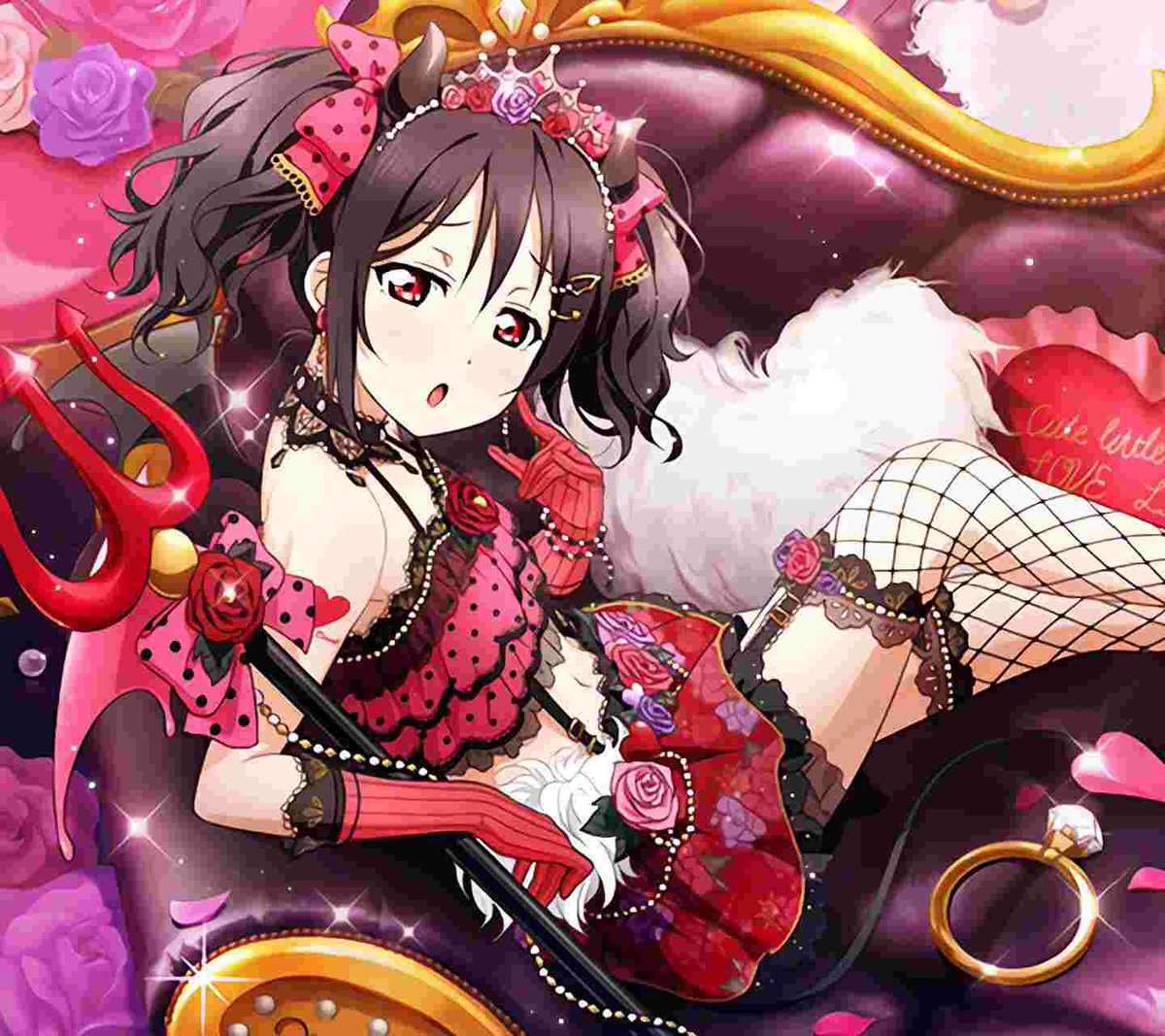 Twitter民 ラブライバーの皆さんがどっちが好きなのか気になりました