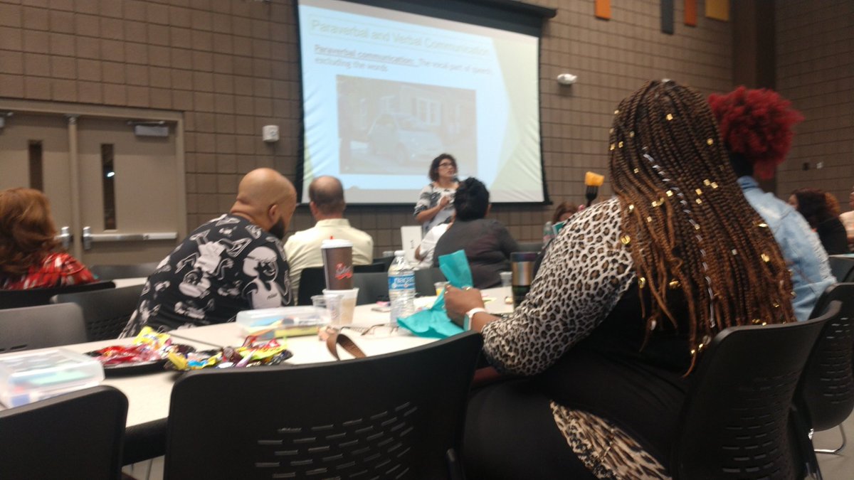 PUHSD_CEA's tweet photo. @TerceroCyndi speaking today at our Classified Summer Academy , providing great info on varieties of factors involved in workplace communication ! #emapthy #respect #BodyLanguage #ProudEsp #professionaldevelopment https://t.co/ktbOpryaEC