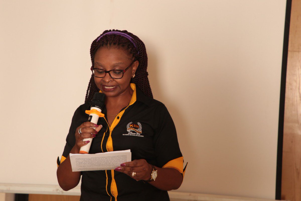 KIMKenya's tweet photo. Currently ongoing, is the @KIMKenya Mombasa Members Forum at Royal court hotel.
#KIMinMombasa
#KIMMombasabranch
#KIM2019
@MuriithiNdegwa
@NyamburaKe https://t.co/MiWiJth3ID