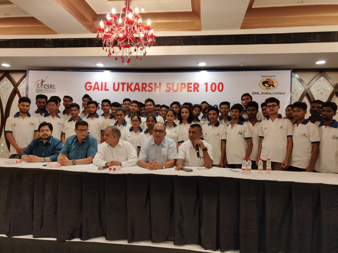 gailindia's tweet image. 63 students out of 100 at #GAILUtkarsh Center, Kanpur cleared #JEEAdvanced2019.
Shri Anoop Gupta CGM (CSR), @gailindia graced the occasion &amp;amp; briefed the press to celebrate the success of the proud Utkarsh students
@dpradhanbjp @PetroleumMin @SanjayTandonBJP @AshutoshJindalS
