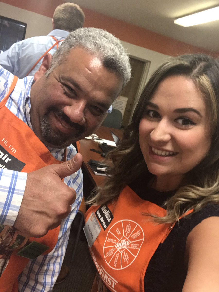 THD_MelCorrea's tweet photo. Had a wonderful time! Thank you for the all the laughs and your continued partnership! @Amir_Sarofiem @WDentonthd #PacNorthProud https://t.co/EX87YUhm40