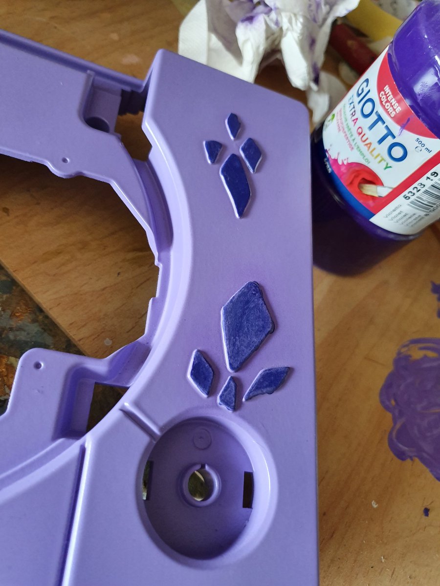 rgeekmgs's tweet image. Après réception de la peinture manquante on continue : #playstation #spyro #custom
