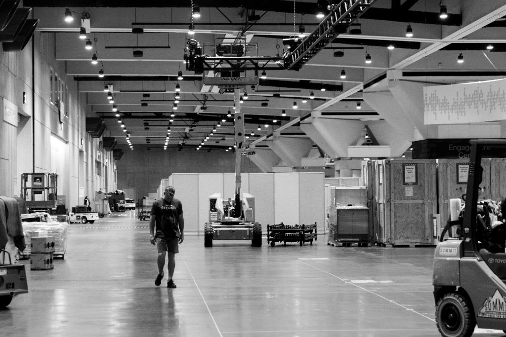 CiscoNetworking's tweet image. After 30 years of @CiscoLive, here's to the team that keeps us going!! Thank you to the @CiscoTechX team for all the hard work they did behind-the-scenes to make this the best #CLUS yet! 💕 🙌 @rzavala831