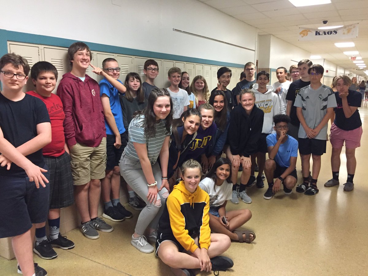 HokieCW's tweet photo. Going to miss these awesome 8th graders!!!❤️ https://t.co/zSyjMXymTu