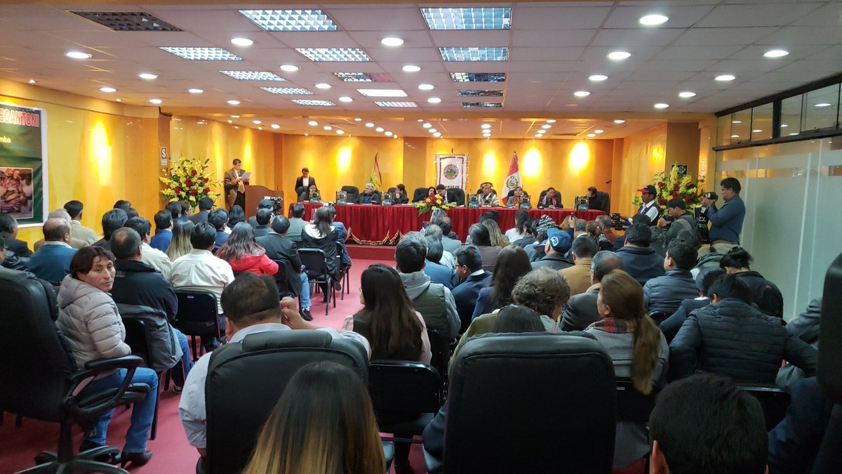 Region_Cusco's tweet photo. Estamos en la presentacion del libro MEGANTONI, cultura del bajo Urubamba https://t.co/L36XEGAADx