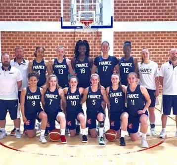 ufab49's tweet image. [#CentreDeFormation] Aujourd'hui, c'est l'interview de Jade GAILLARD que nous vous partageons👉 urlz.fr/9ZuC

Jade à fait ses premiers pas en Equipe de France la semaine dernière avec le collectif U17 🇫🇷
#UFAB49 #SportAngers #LaDalleAngevine #EDFU17F #FFBB