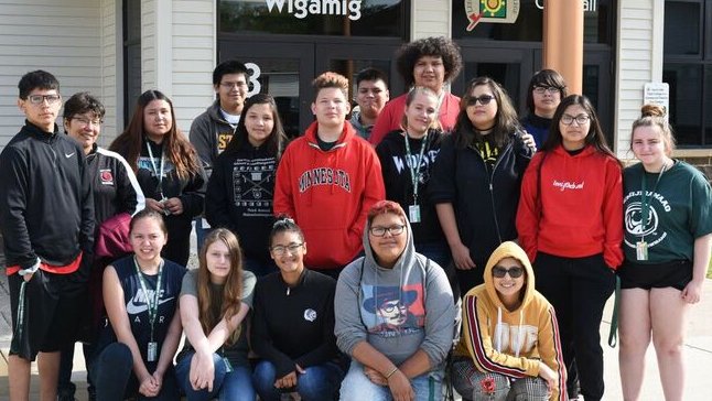 Thank you to the Upward Bound students for visiting the LLTC Campus! We look forward to seeing you around as future students! #LoLa

#Future #Education #ComeFindYourPlace #Career