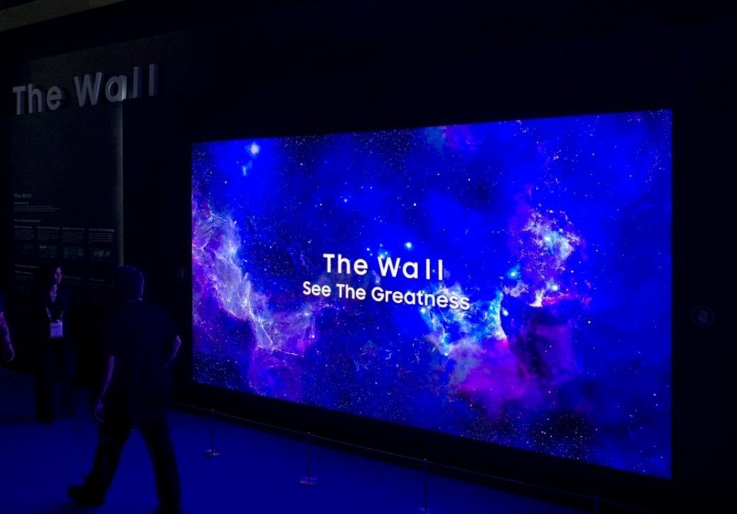 Neurilink's tweet photo. Take a look at The Wall by Samsung at InfoComm. Its Quantum HDR Technology boosting the industry-leading picture quality engine.   Excited to be a Samsung partner! #InfoComm19 #Samsung https://t.co/RXrF84PUCS