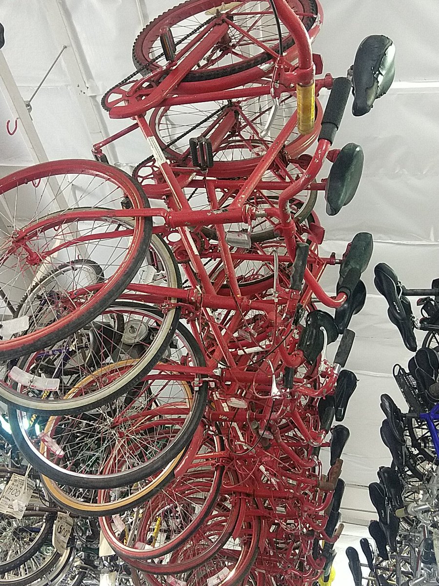 RedBikeProject's tweet photo. Hazy windy day
Investigate your city
From behind the bars https://t.co/H1PVD0tHIf