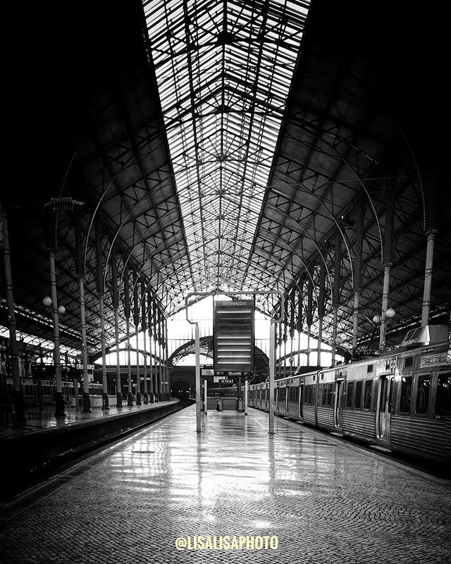 lisalisaphoto's tweet photo. Portugal <> The rail station void of passengers silently waiting.
.
.
.
#travelphotography #photowalk #landscape #travelshots #landscapephotography #igerstravel #travelbug #artofvisuals #aroundtheworld #passportready #wanderlust #traveltheworld #hustla #… https://t.co/R131ea9Chy https://t.co/JtJfRPjoH5