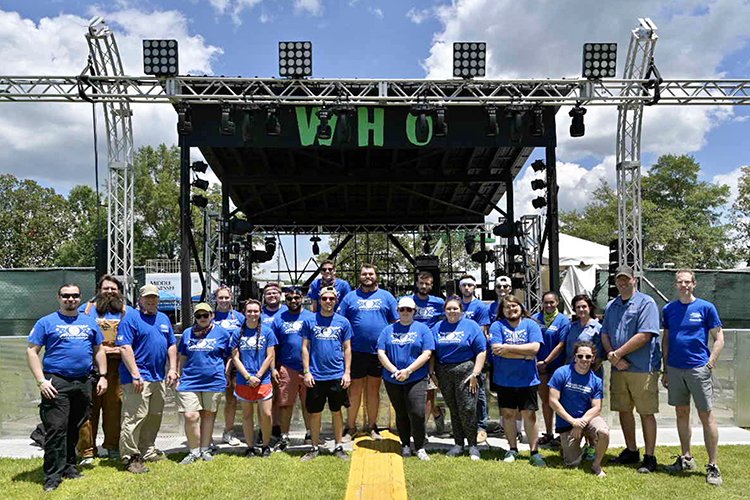 MTSUNews's tweet photo. Hey #Bonaroovians! Bet you've been seeing all our #MTSU students around our @Bonnaroo "campus" for more hands-on learning! They're covering 18 #concerts in 4 days to hone their #multimedia skills! Say hi & follow their adventures: https://t.co/QdLRVnHUSB #TrueRoo @MediaCollegeMT https://t.co/rZkEIkKWOm