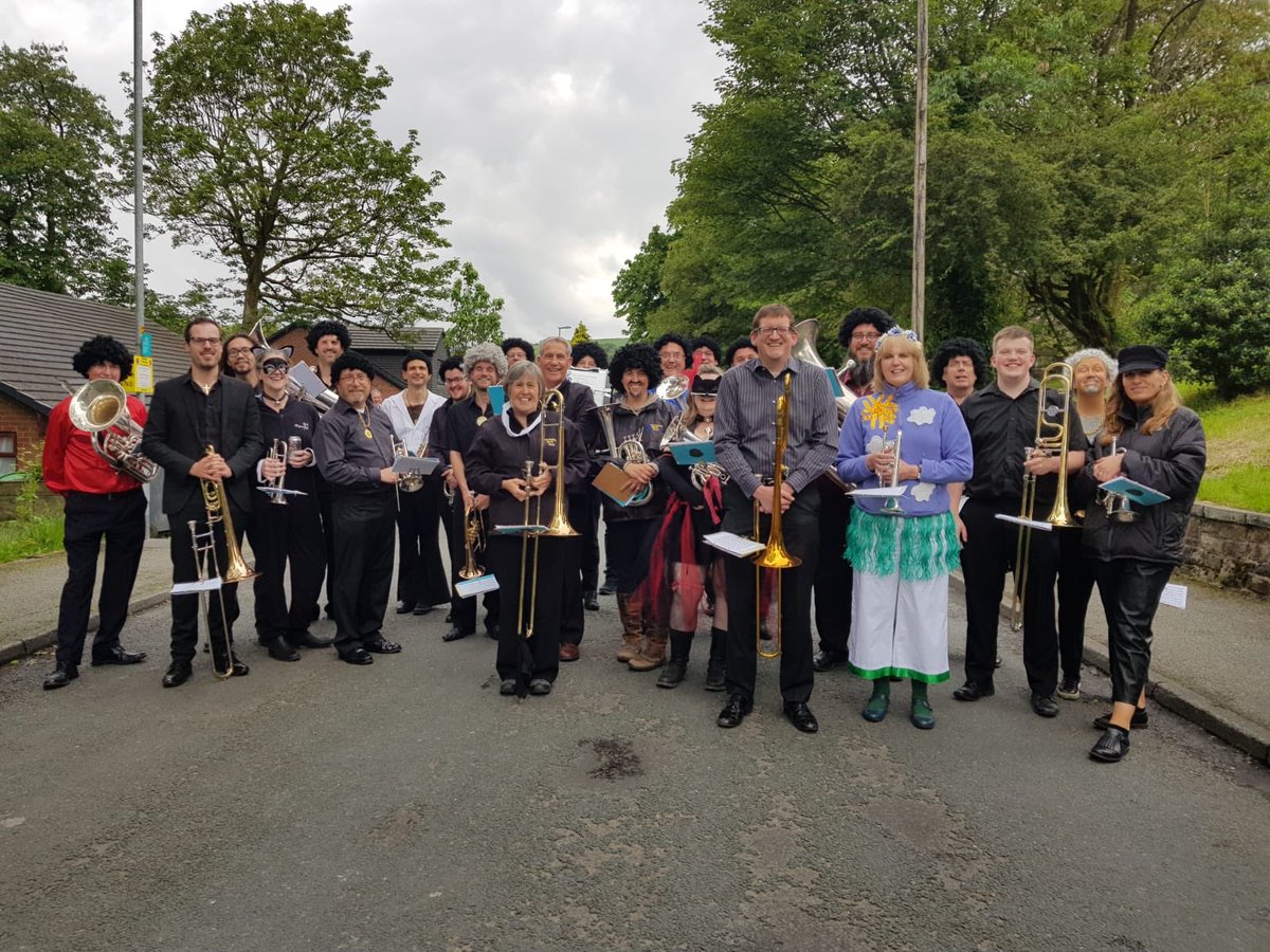 WroughtonSilverBand tweet media