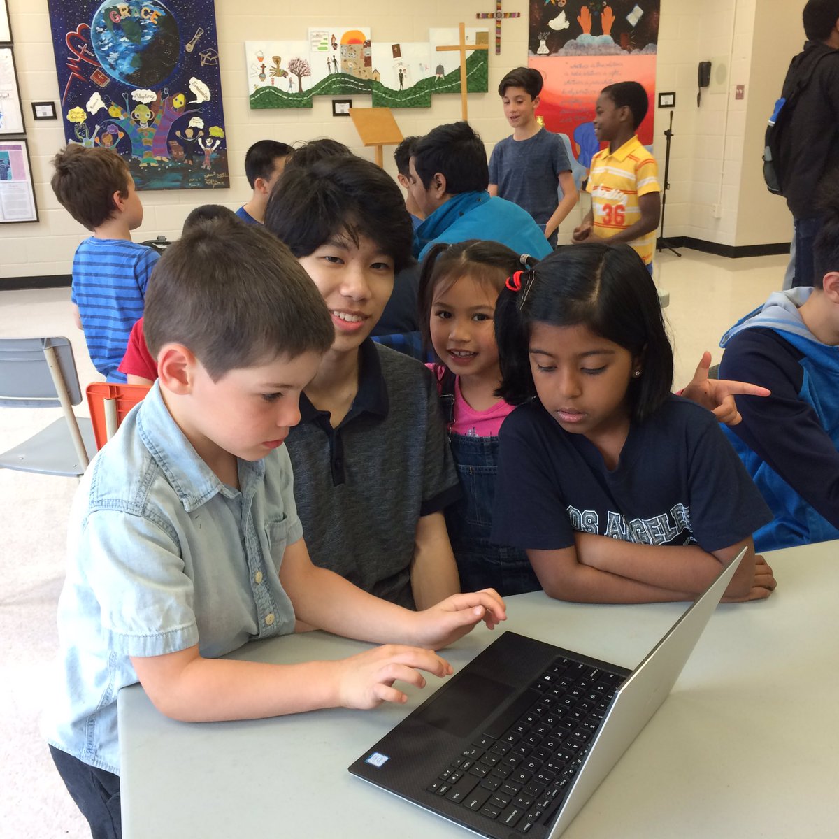 MrsFiguraOCSB's tweet image. So neat to see this amazing  #learningpartnership come to fruition. ICS2O students from @colonelbyss showing @TDMcGeeOCSB students the games they created using their ideas and input #ocsbBeCommunity