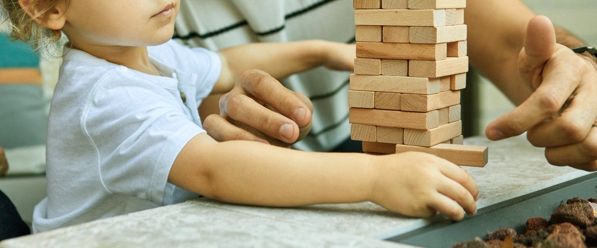 Leading one of the world’s most progressive PR agencies? Challenging. Being a father on top of that? Even harder. Hear from our CEO’s <a href="/garyrudnick/">Gary Rudnick</a>, @mattneale &amp; <a href="/jpahughes/">Jonathan Hughes</a> on how they make it work. 👉🏼 golin.com/2019/06/14/why… #goallin #FathersDay