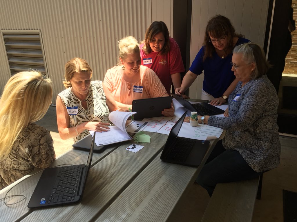 MelissaCAdkins's tweet photo. Facilitating @TeachCode CSF workshop to North Pike Elementary Ts in Mississippi today! Kudos to these Ts for spending this summer day with me! @BeccaMartin78 #CSforMS #CSforAll https://t.co/tKdPO7nJ7T
