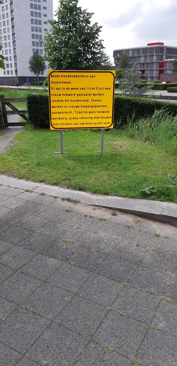 Vooraankondiging geplaatst voor werkzaamheden die <a href="/VermeulenGroen/">Vermeulen Groen</a> in samenwerking met <a href="/ABlijlevenBV/">A. Blijleven B.V.</a> gaat uitvoeren over 2 weken in de wijk Oosterheem in opdracht van <a href="/gemZoetermeer/">Gemeente Zoetermeer</a>