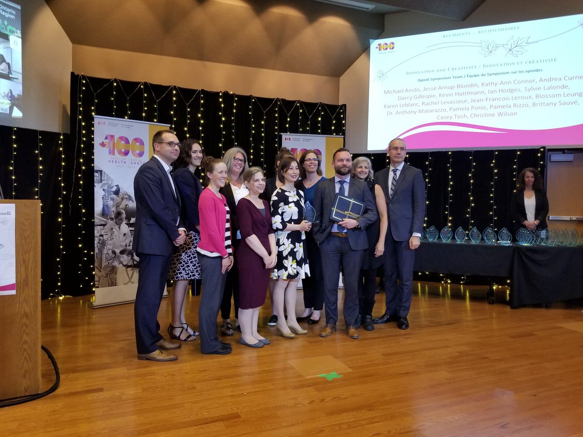 jenholl's tweet photo. Congratulations Blossom Leung of the team that organized the Opioid Symposium. Well done. #hcexcellencesc https://t.co/y3fQi9uCrJ