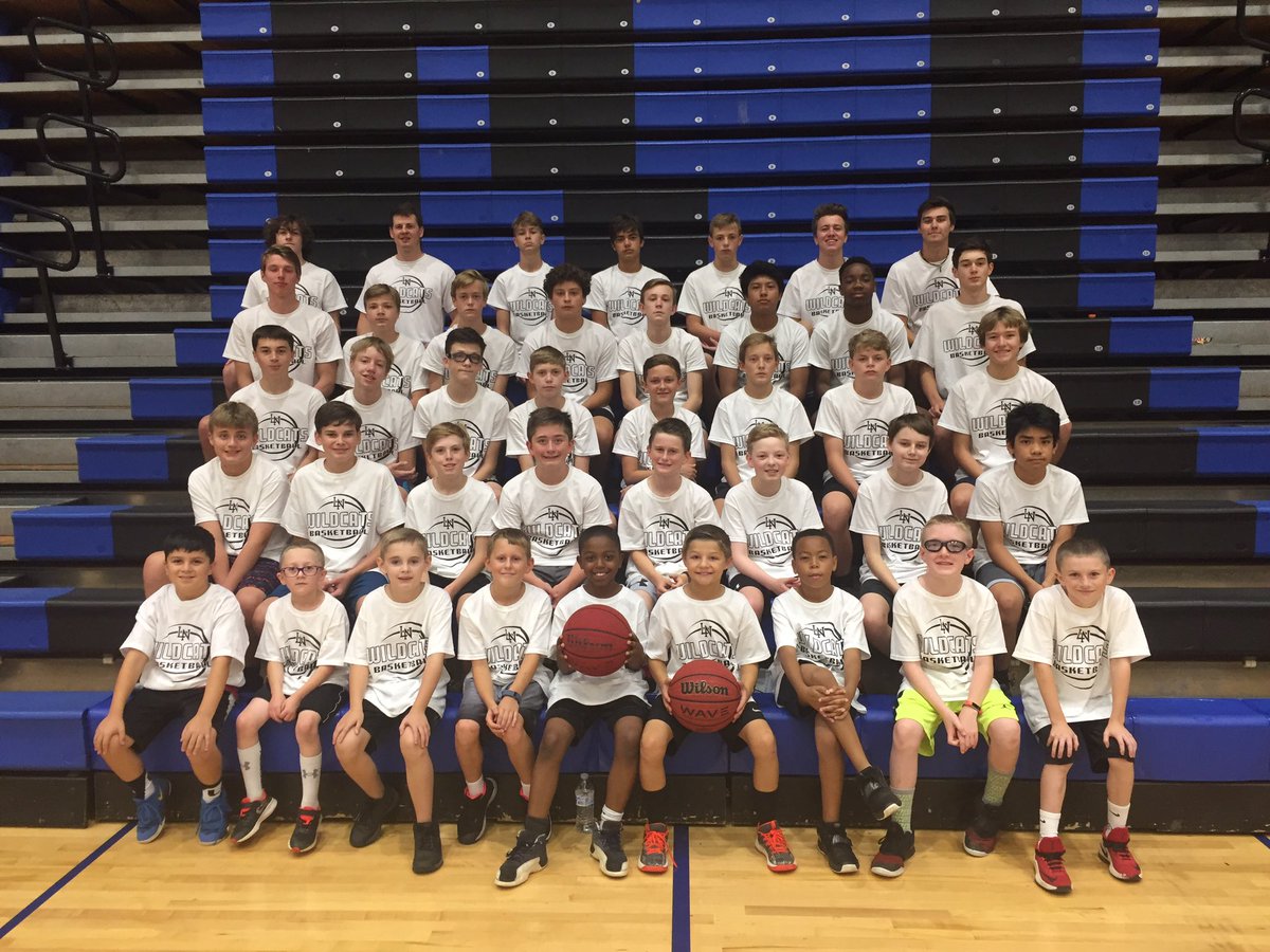 LNWildcatbball's tweet photo. Week 1 of camp in the books. 40+ kids and hours of drills, skills, and FUN!!! https://t.co/iU1kDEGtUh
