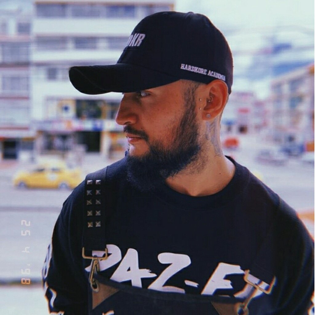lchsp_'s tweet photo. ¡La paz es Hardkore! ...🔥🔥🔥 #EstamosIluminandoElCamino 💥 #PAZEP https://t.co/BF3aDrTOww