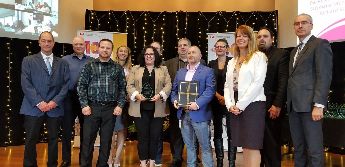 DarylGauthier1's tweet photo. Way to go Workplace Wellness Transformation Team. Félicitations à l'équipe de la transformation du mieux-être au travail #HCexcellenceSC @GovCanHealth https://t.co/jiswWX04o4