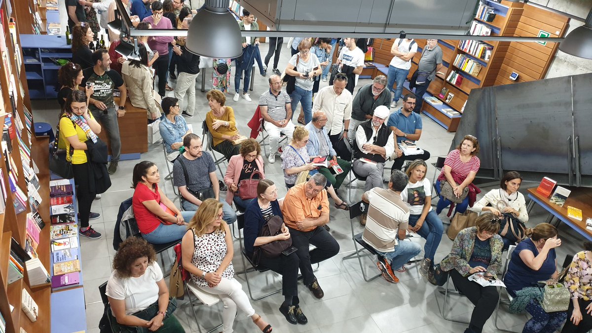 Librería Sinopsis tweet media