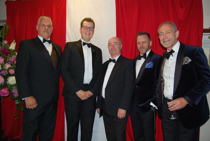 FreemasonryNetw's tweet image. Freemasons from South Holland have contributed to financial support given to victims of Cyclone Fani which has ravaged the Indian state of Odisha:  freemasonry.network/the-news-of-th…  #Freemasons #Freemasonry #cyclonefaniaftermath