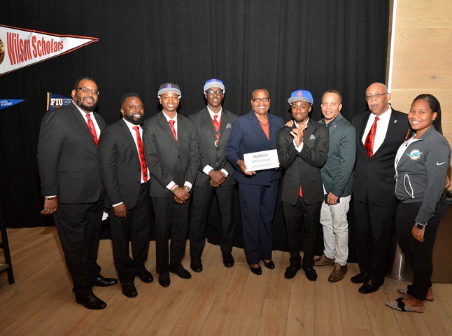 FLMemorialUniv's tweet photo. FMU is pleased to welcome three members of @5000RoleModels to Lion Country! #5000RMEP #FMU #Lions #TheFuture #HigherEducation #HBCU #BlackCollege @JaffusHardrick @Jarrod_Benjamin https://t.co/l8e8kZJDbH