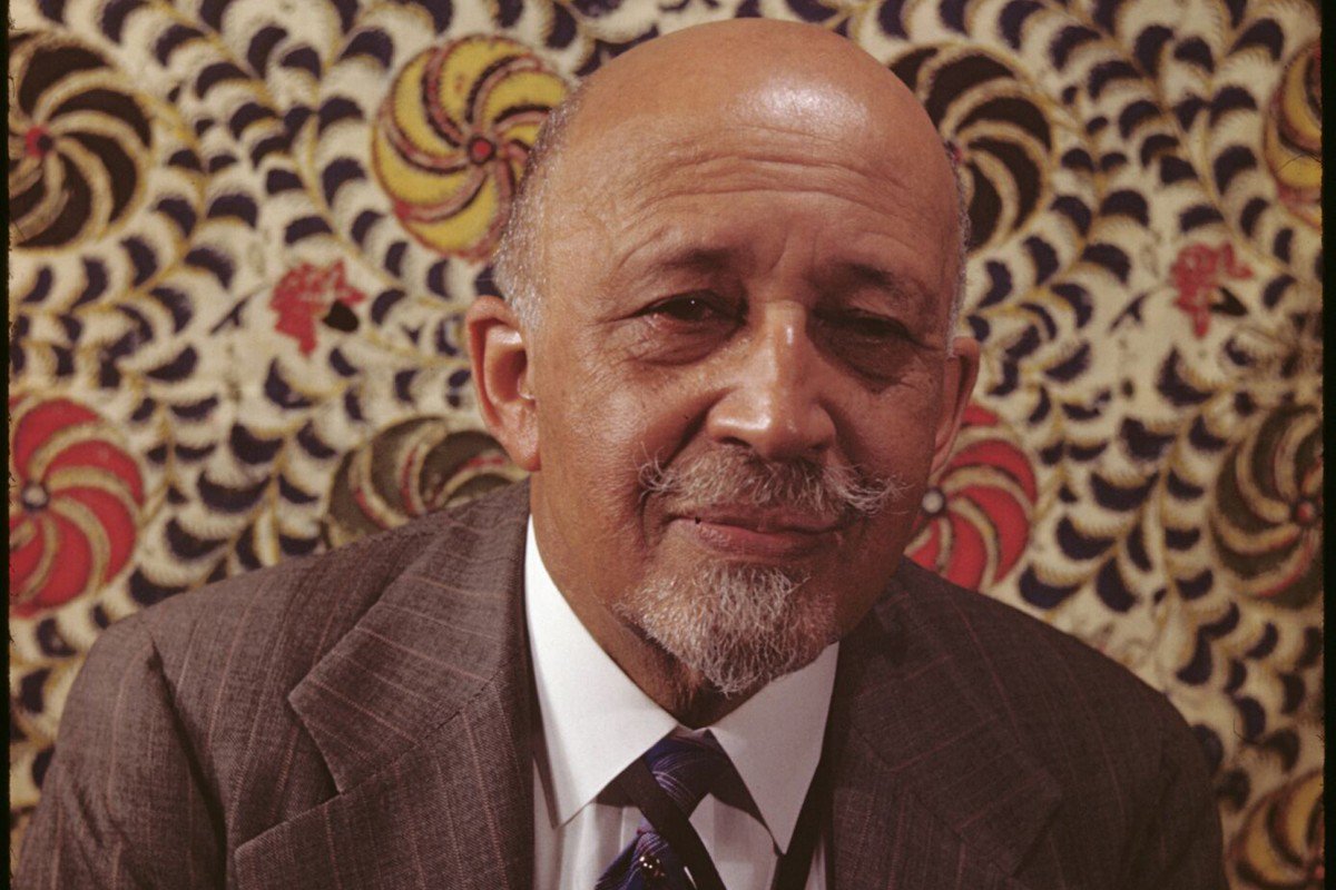 LeftPOC's tweet photo. #LeftPOCoftheWeek W.E.B. Du Bois, communist and pan-Africanist intellectual
https://t.co/TYBgsVHVod https://t.co/CsQ1ybmjoK