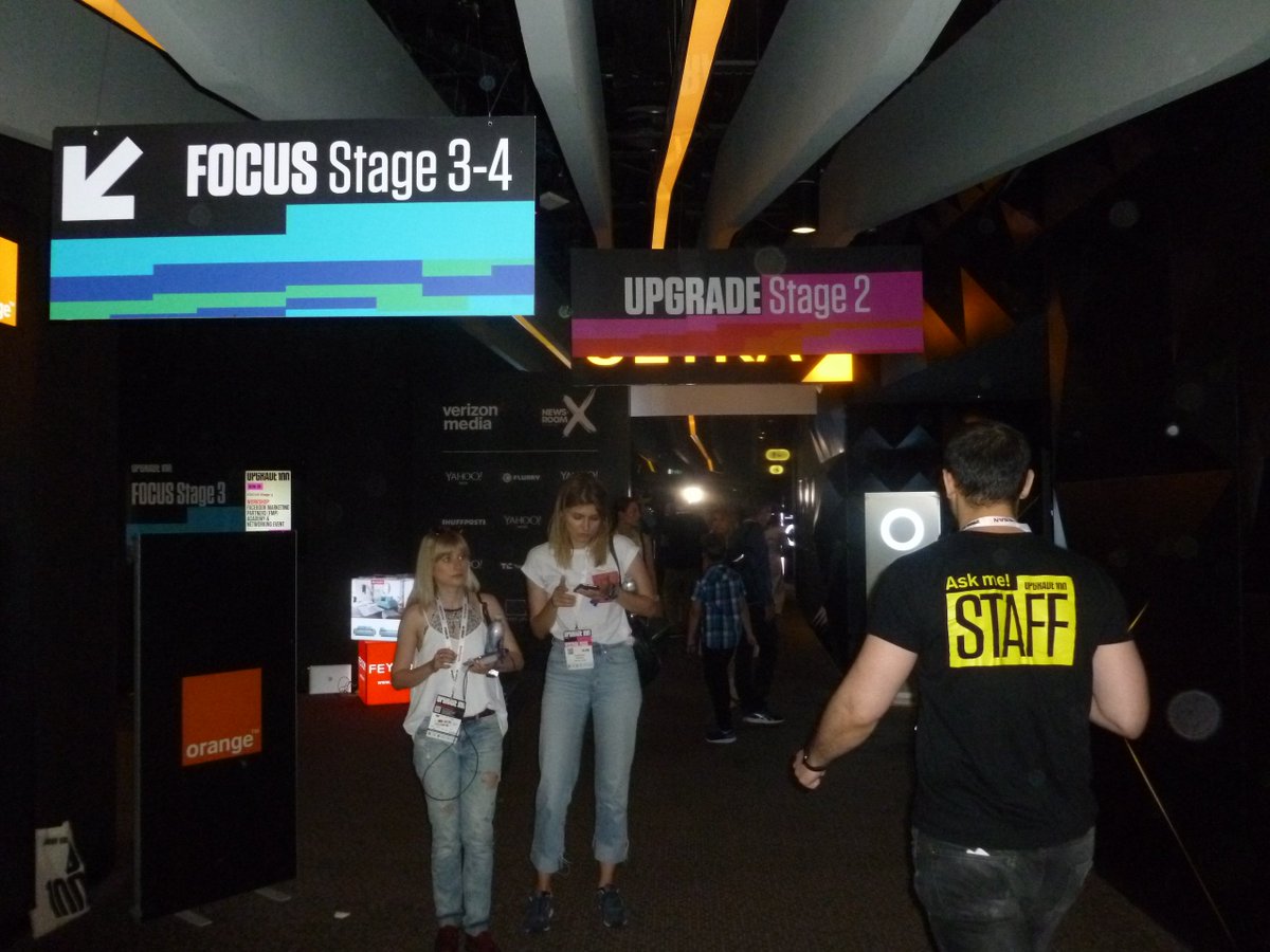 StartupsCZ's tweet photo. @ICEEfest is behind us! Thanks a lot for such valuable presenetation during the #Access2Finance and other workshops! Great day full of inspiring ideas, facts, wishes and speeches 👏 @MYGATEWAYH2020 @EuropaMedia @SerbiaStartup @CzechInvest_CZ @SPKaccelerator #Bucurest #Romania https://t.co/sxbqPphV3b