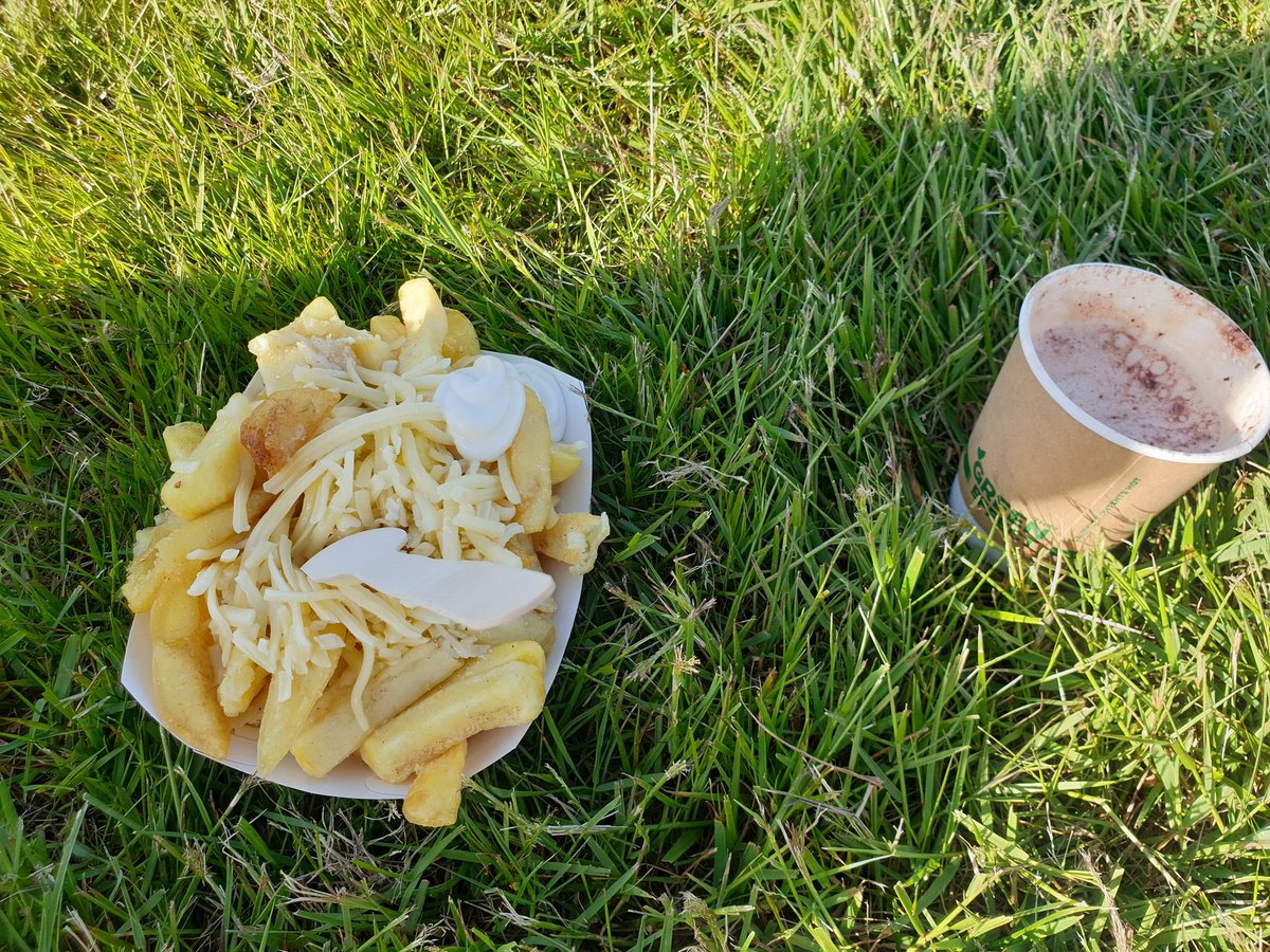 tarap1's tweet image. Waiting for #Foals at #bedgebury