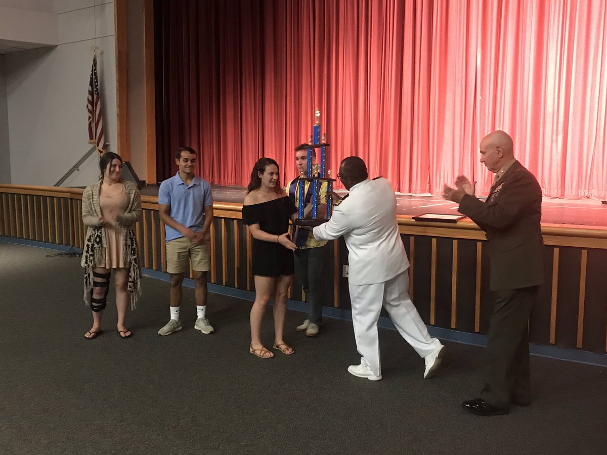 CNHS_Cougars's tweet photo. CNHS welcomed Commander Miller today to present the Most Outstanding Unit in the Nation award to Our NJROTC unit. Proud moment for our unit-especially for our outgoing seniors. #theregional @NjrotcCnhs https://t.co/hC4AP71Iqg