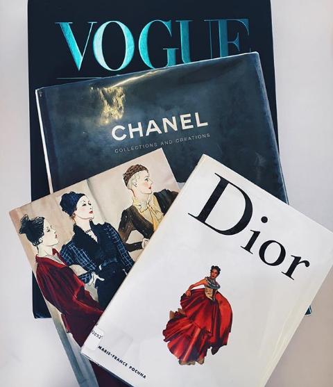 FIDM_Library's tweet photo. Our weekend plans… #FIDMReads #WeekendReads #FIDMLife #ResourceWeLove #FashionFriday https://t.co/jcTFjiNuZd