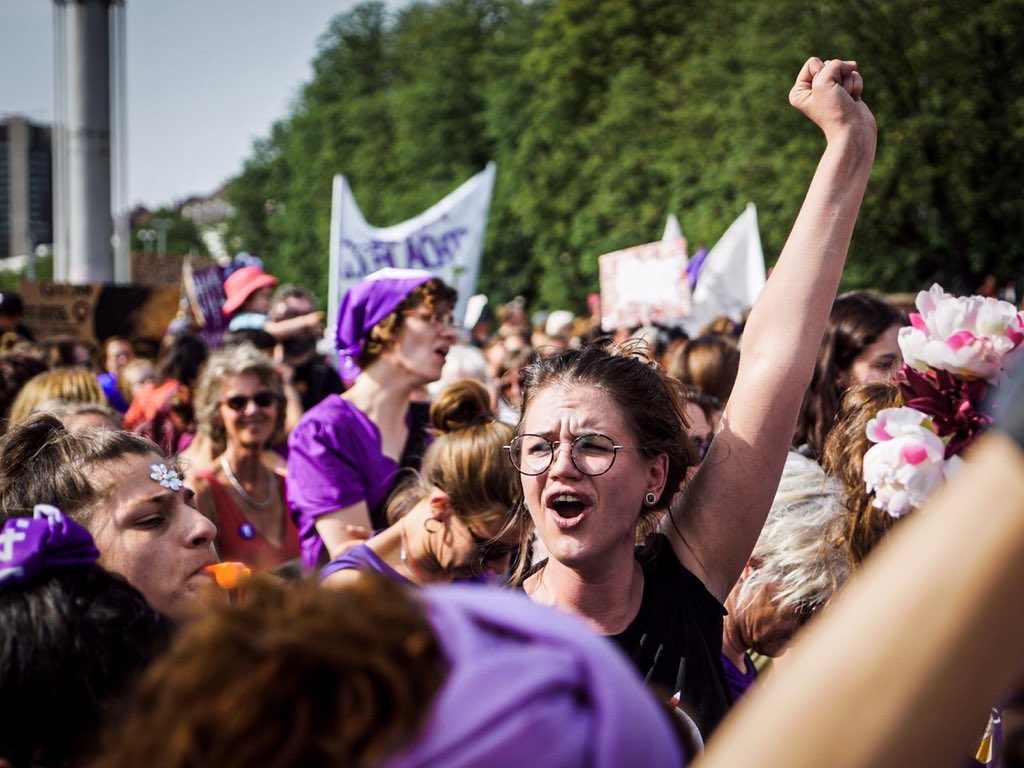 What. A. Day.
Danke allen Frauen, die diesen Tag möglich gemacht haben – sei‘s mit Organisieren oder auf die Strasse gehen. 
You rock. 
#frauenstreik #medienfrauenstreik #grevedesfemmes2019