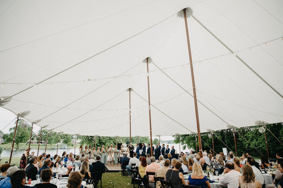 JUST IN :: Photos from Allison + Ben's beautiful Music City wedding! Enjoy a few of our favorite sneak peek photos of this special celebration underneath our sailcloth tent > bit.ly/2IDZUuk #Nashville #realwedding