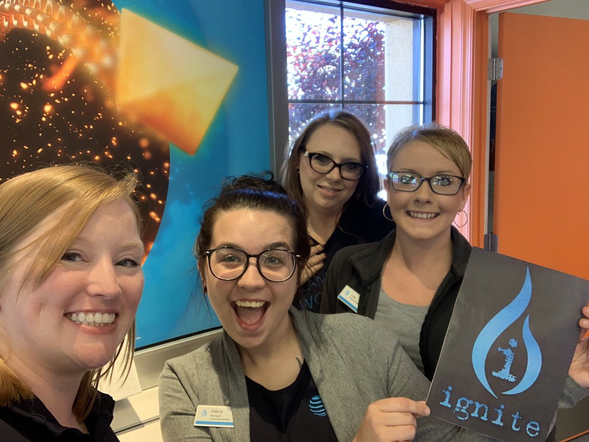 MidatlCumberlan's tweet photo. Premium out at AR partner Mid-Atlantic Protel Keyser! #ignite #att #cumberland #keyser @GlowinskiT @MrsJaronfelder https://t.co/ItyLmbEyQd