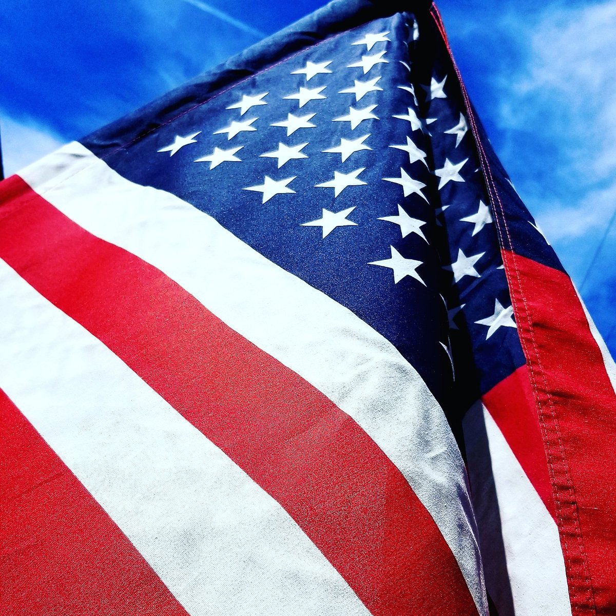 Happy Flag Day America! June 14, 1777.
#AMERICA #FlagDay #country #Nashville #musiccity #GodBlessAmerica