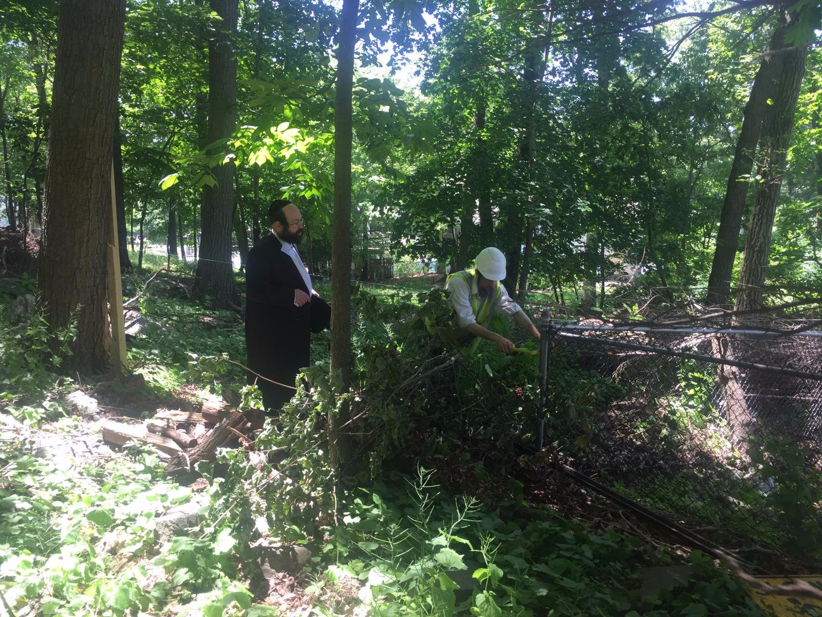 Kollel Niyes on Twitter "Photos taken by installing the Eiruv, seen