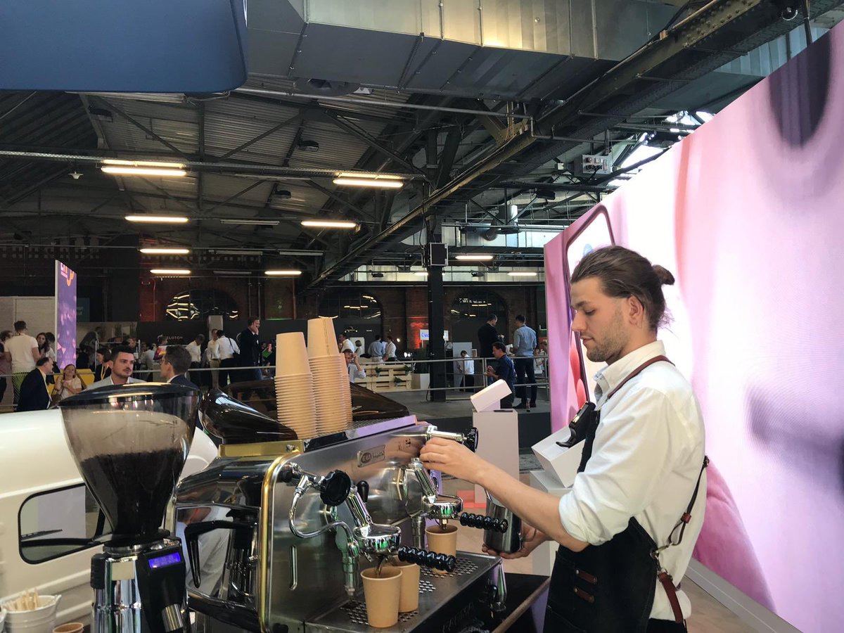 YUKKALab's tweet photo. @NOAHConference thxs for your Great Performance 🎉
#yukkalab #fintech #noahconference #berlin https://t.co/Vly9ndizjC