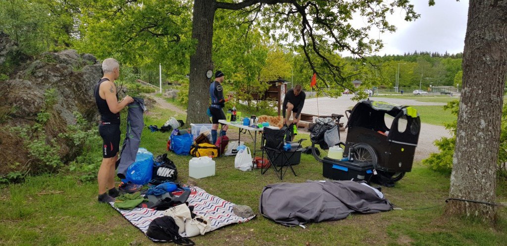The World's First “Last Person Swimrunning” - An UltraSwimrun Adventure in the Stockholm Archipelago Backyard worldofswimrun.com/the-worlds-fir…