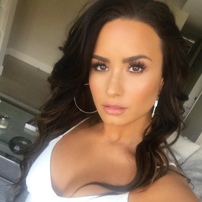WriterOfCookie's tweet photo. #NewProfilePic https://t.co/yQGv8mj31f