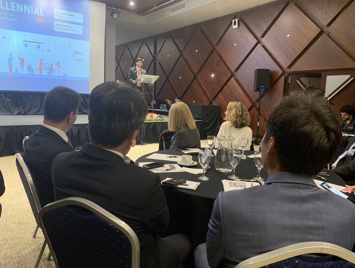 🇰🇷🇦🇷| <a href="/Daruffa/">Deluma</a> participó del encuentro “Millennial, desafios de la vida profesional” organizado por el #APCA. 

Se debatieron temas como el futuro del trabajo y de los jóvenes junto a  <a href="/fyuanjp/">Fernando YUAN</a>, <a href="/carmenpolledo/">Carmen Polledo</a> y <a href="/RegaCarlos/">Carlos J. Regazzoni</a>