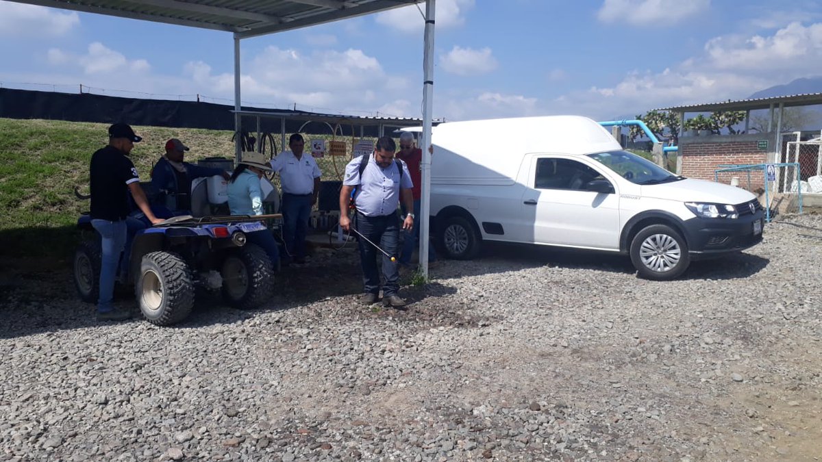 MagnojetM's tweet photo. Hoy nuestro asesor técnico Alexandre Camilo de #Magnojet junto con nuestros compañeros de #Proasa visitaron a nuestro distribuidor en #Colima #AACSA Asperjadoras Agrícolas de Colima, S.A de C.V., para entrenamiento de sus vendedores. https://t.co/7ZlVE7fGHq