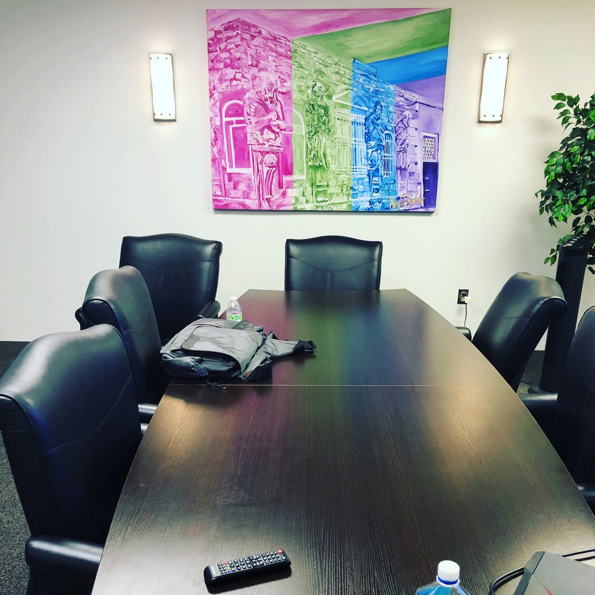 ExerciseSimple's tweet photo. we want YOUR INPUT!!!💙What would you like in your 2020 #exercisesimple ??!!🤔 #iexercisesimple #brainstorm #partnermeeting #ideasplease #inhomeworkout #athomeworkouts #travelworkout #hotelworkout #bodyweightworkout #fitfam #fitdads #fitmamas #fitkid #fitfounder #realpeople https://t.co/Yf9u07od6w