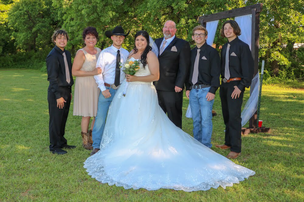 divaannike's tweet photo. My husband officially adopted our kids 9 years ago &amp; just got to walk our daughter down the isle!!!! #dadforreals @budweiserusa https://t.co/5dVdoY5CST