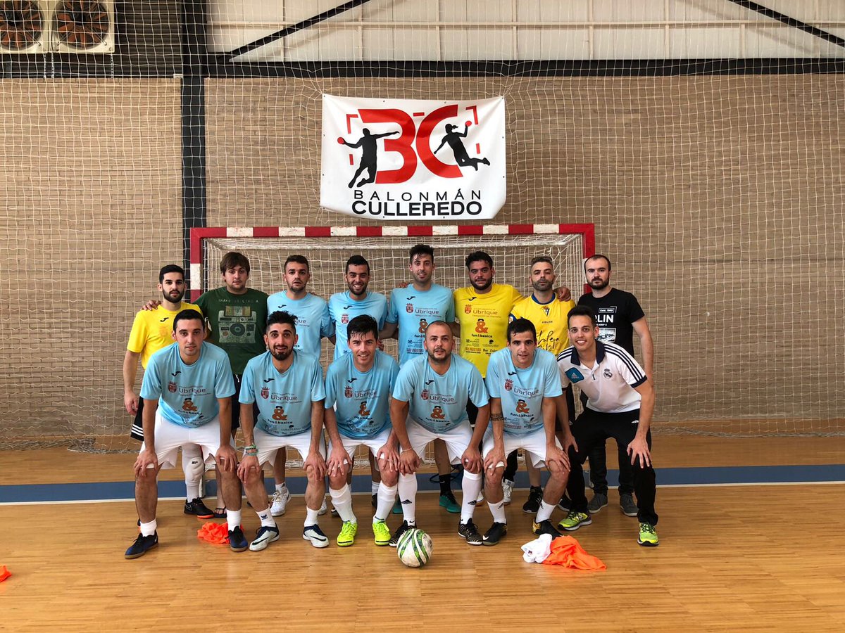 Vamos con la presentación de los dos equipos de Cadiz en la Copa Nacional de Clubes <a href="/ANFSala/">ANFS</a>