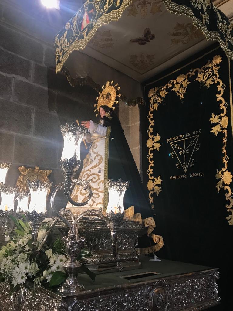 Así luce la Virgen de las Vacas para el segundo día del Triduo en honor a la Santísima Trinidad <a href="/VirgenVacas/">Virgen de las Vacas</a>