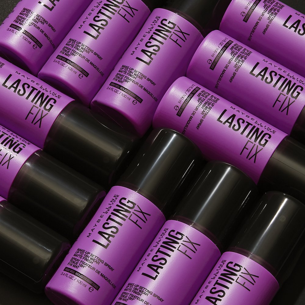 Maybelline's tweet photo. Say goodbye to makeup meltdowns, we got you with our NEW #lastingfix setting spray! This lightweight spray, keeps your makeup looking 🔥 so you can slay all day. Let us know if you can't wait to try it!
💜 Sign up to see when it's at your local drugstore: https://t.co/360ryv83c0 https://t.co/vZD11kABxx